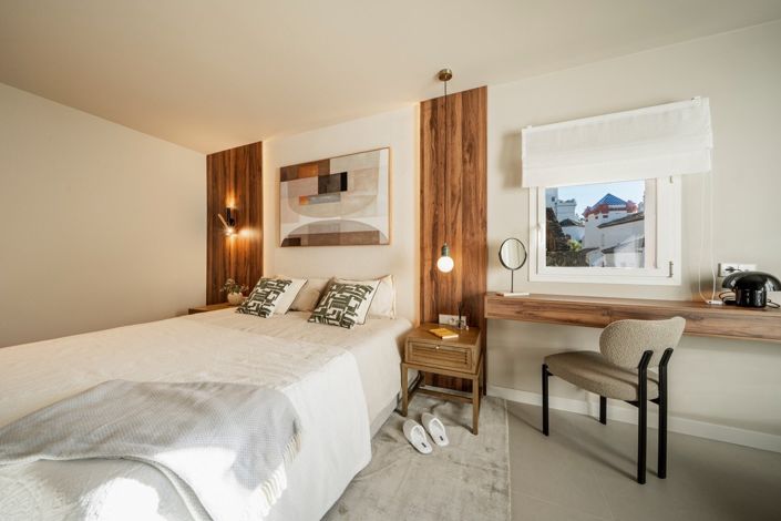 Image No.29-3 Bed Property for sale