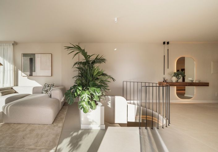 Image No.5-3 Bed Property for sale