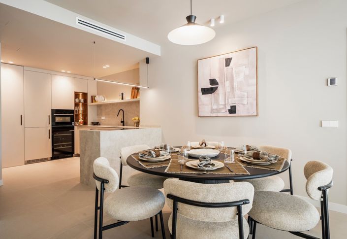 Image No.9-3 Bed Property for sale