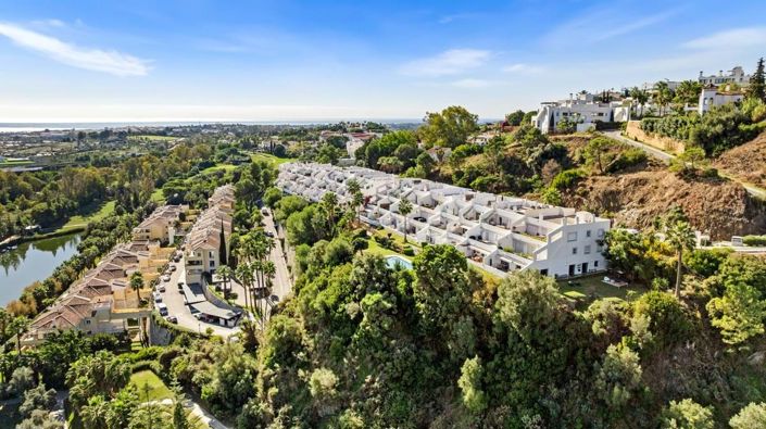 Image No.38-3 Bed Apartment for sale