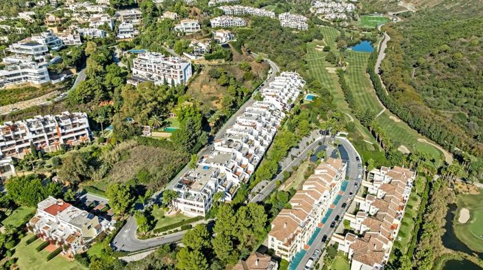 Image No.39-3 Bed Apartment for sale