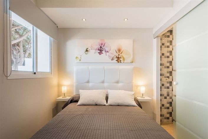 Image No.23-2 Bed Villa for sale