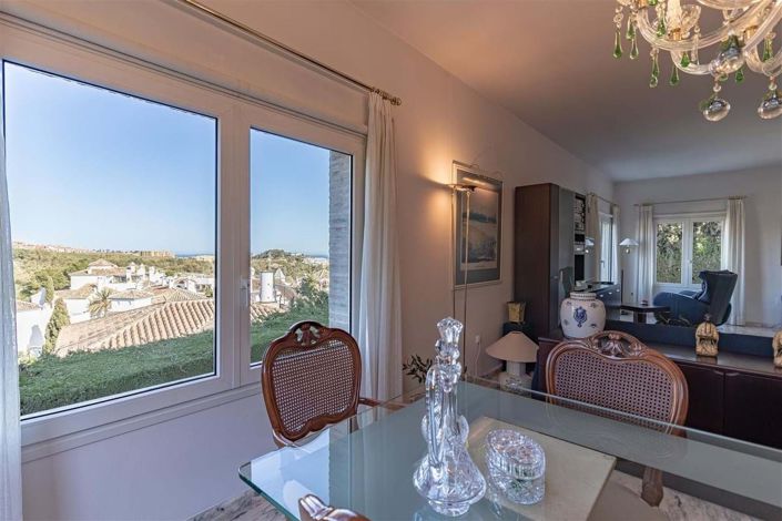 Image No.21-4 Bed Villa for sale