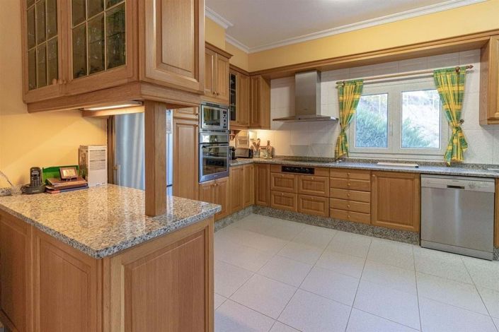 Image No.27-4 Bed Villa for sale