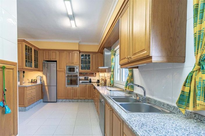 Image No.30-4 Bed Villa for sale