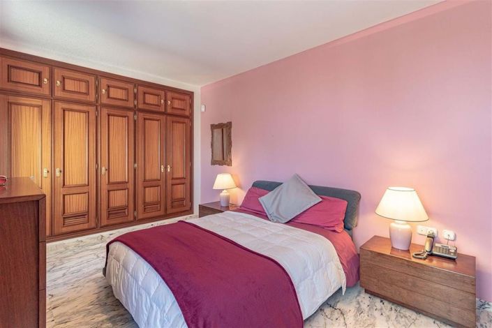 Image No.38-4 Bed Villa for sale