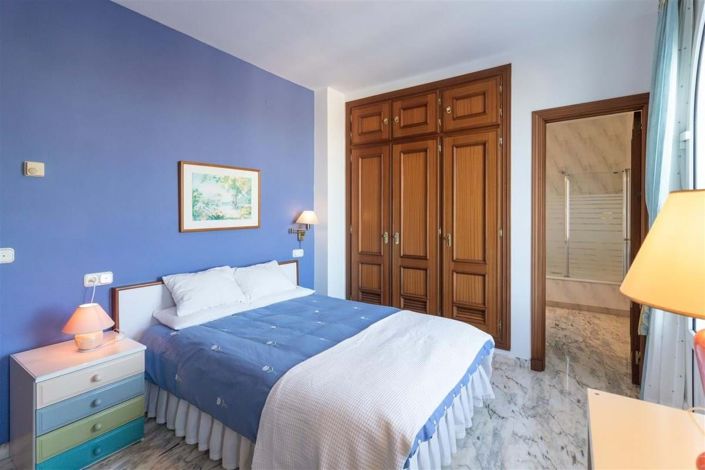 Image No.44-4 Bed Villa for sale