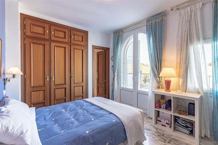 Image No.45-4 Bed Villa for sale