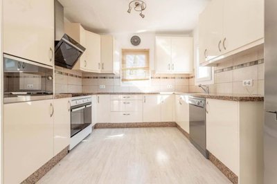 1447-660284-78d1f4f8b6655591b02d22fabb36a692d