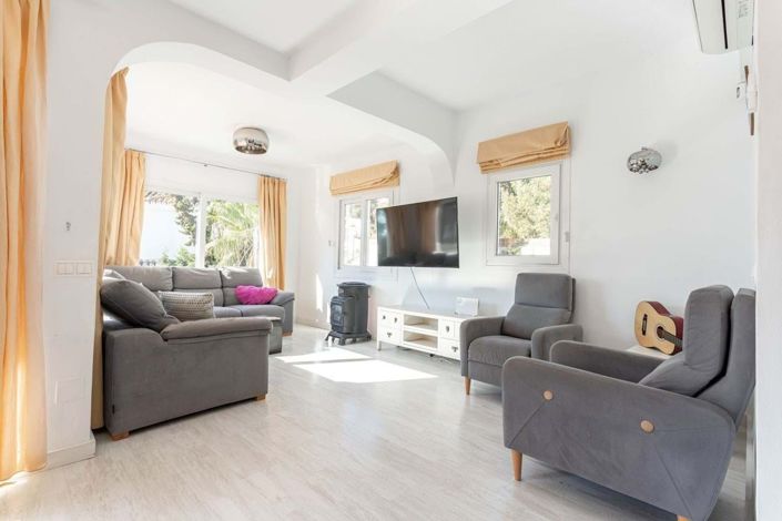 Image No.7-4 Bed Villa for sale