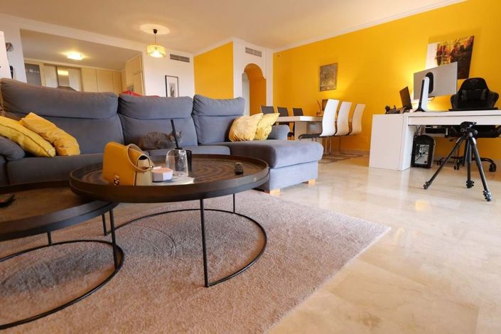 Image No.3-Appartement de 2 chambres à vendre à Mijas Costa