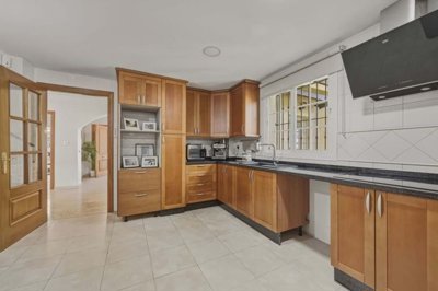 1447-660416-78d1f4f8b6655591b02d22fabb36a692d