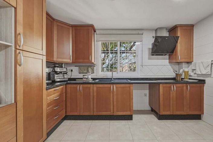 Image No.11-5 Bed Villa for sale