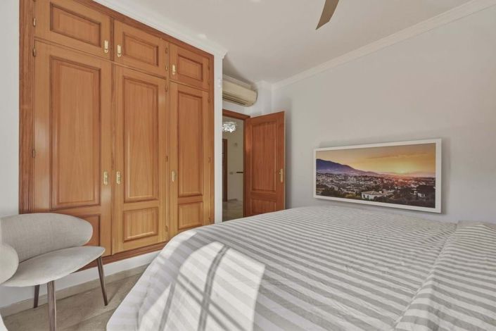 Image No.18-5 Bed Villa for sale