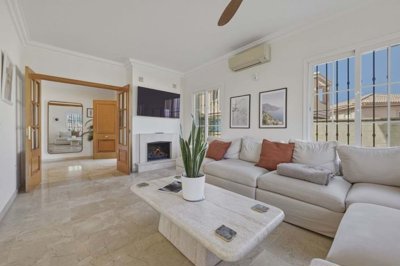 1447-660416-78d1f4f8b6655591b02d22fabb36a692d