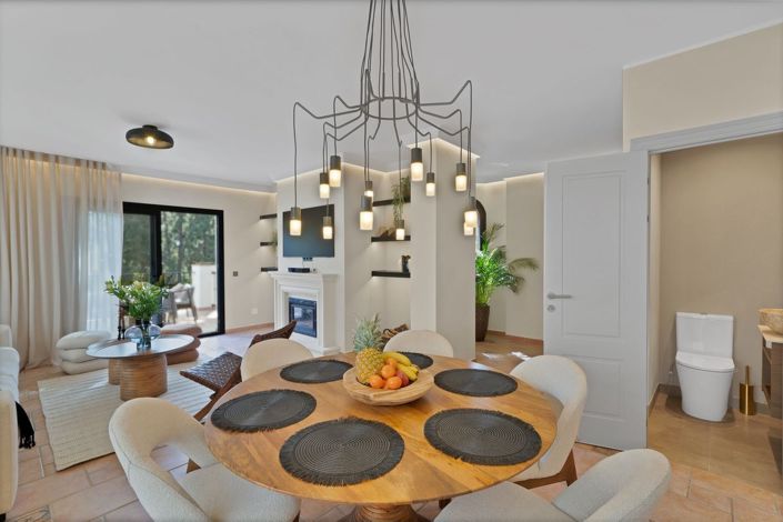 Image No.19-3 Bed Villa for sale