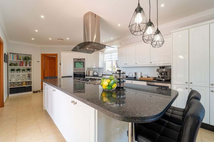 Image No.31-4 Bed Villa for sale