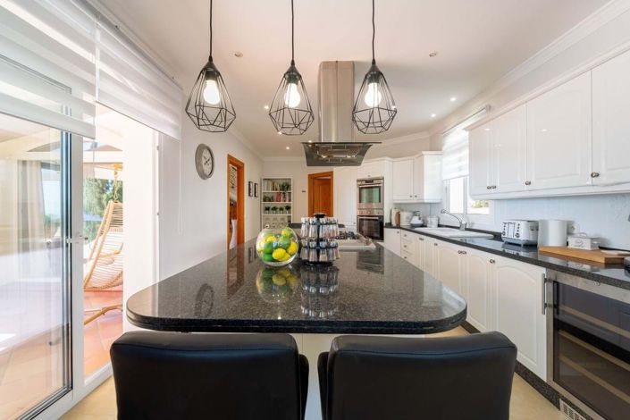 Image No.32-4 Bed Villa for sale