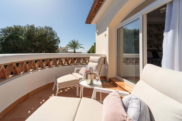 Image No.47-4 Bed Villa for sale