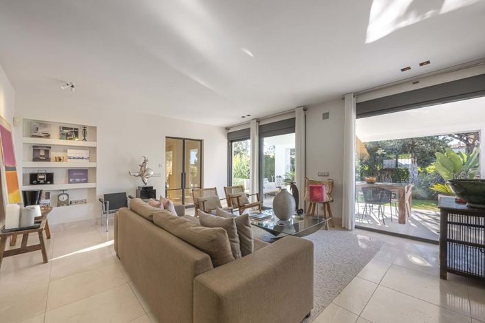 Image No.17-3 Bed Villa for sale