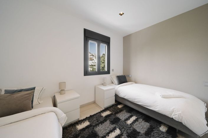 Image No.18-4 Bed Villa for sale