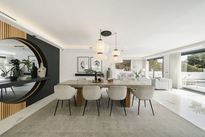 Image No.9-4 Bed Villa for sale