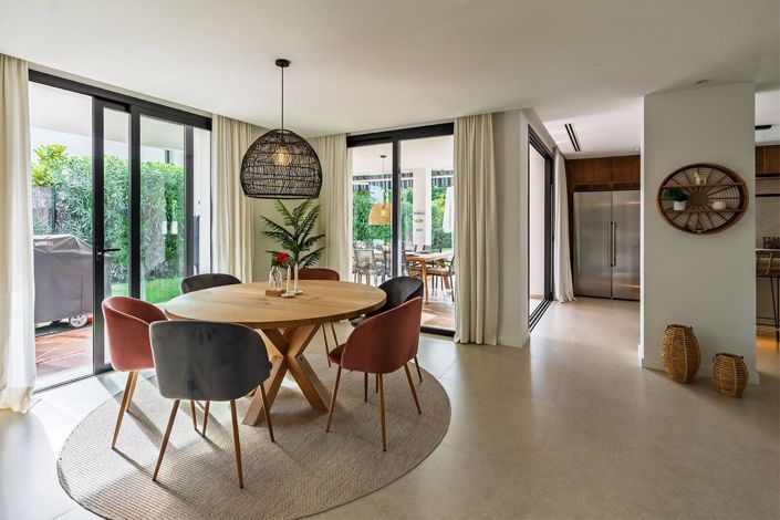 Image No.6-4 Bed Villa for sale