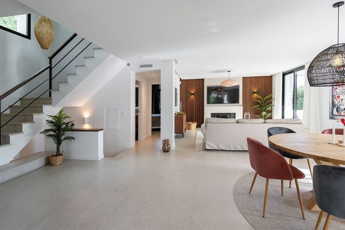 Image No.7-4 Bed Villa for sale