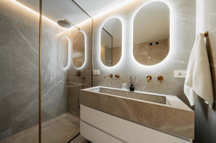 Image No.22-4 Bed Townhouse for sale