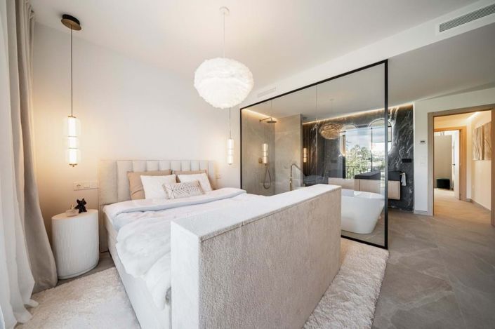 Image No.25-4 Bed Townhouse for sale