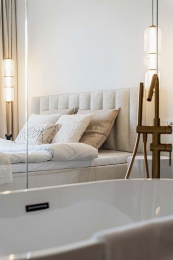 Image No.27-4 Bed Townhouse for sale