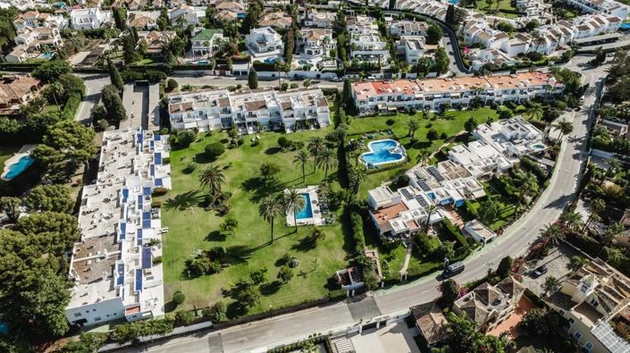 Image No.42-4 Bed Townhouse for sale