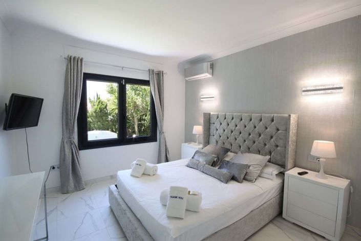 Image No.20-5 Bed Villa for sale