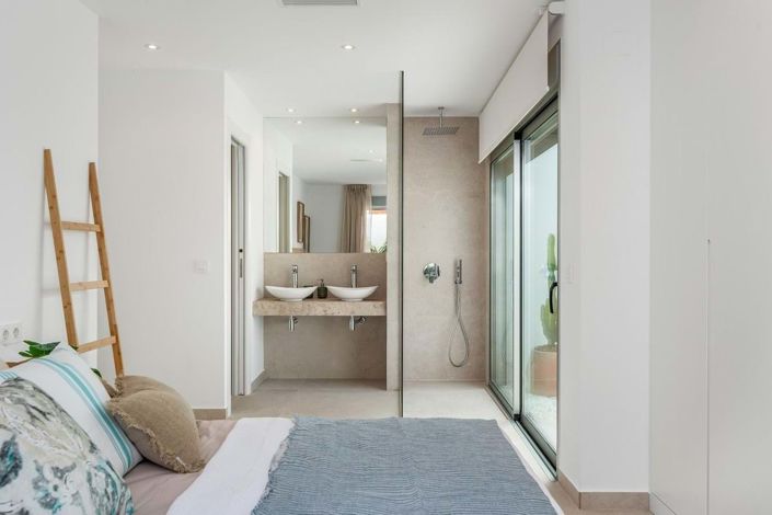 Image No.18-3 Bed Bungalow for sale