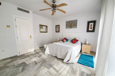 2-5bd7b9d04b45e33852eaf0ec6670150d