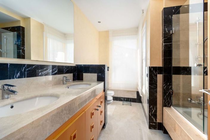 Image No.15-3 Bed Penthouse for sale