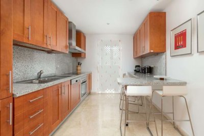 1447-660776-78d1f4f8b6655591b02d22fabb36a692d