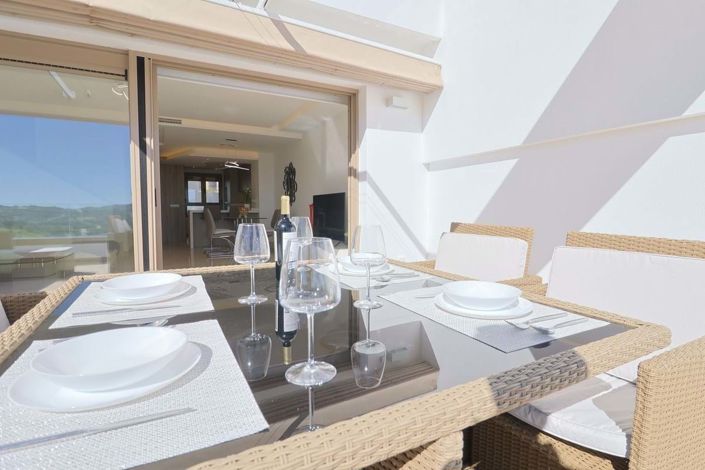 Image No.10-3 Bed Townhouse for sale