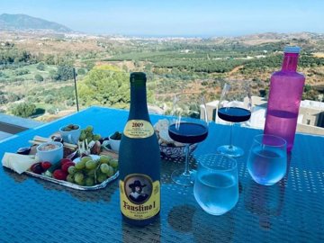 1447-660777-78d1f4f8b6655591b02d22fabb36a692d