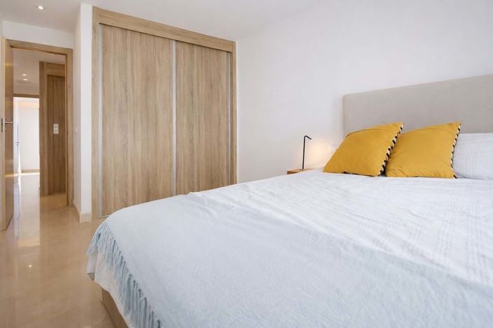 Image No.34-3 Bed Townhouse for sale