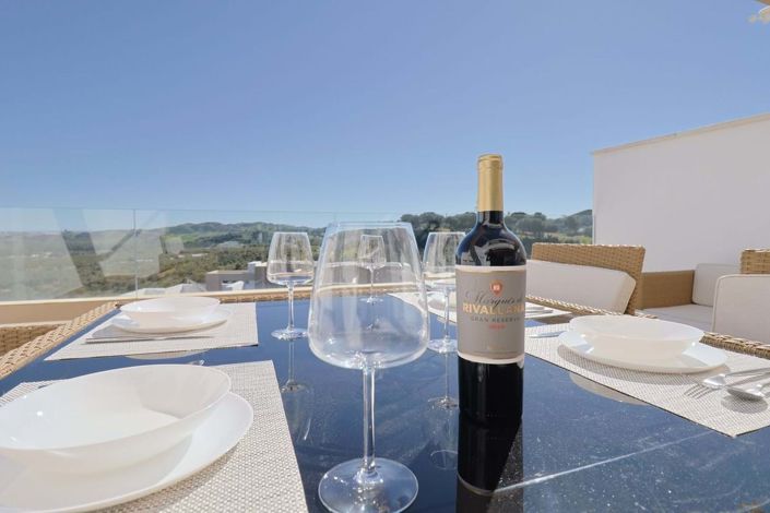 Image No.40-3 Bed Townhouse for sale