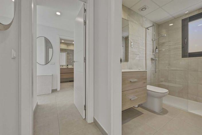 Image No.10-2 Bed Apartment for sale