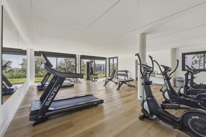 Image No.18-2 Bed Apartment for sale