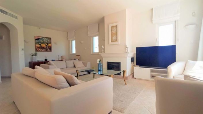 Image No.3-2 Bed Penthouse for sale