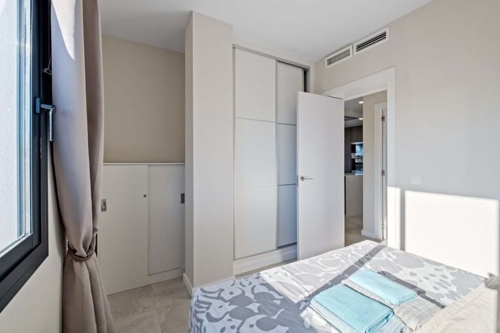 Image No.14-5 Bed Villa for sale