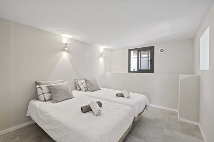 Image No.23-5 Bed Villa for sale