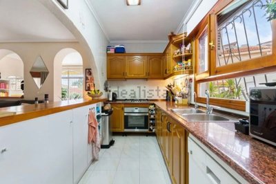 1447-657585-78d1f4f8b6655591b02d22fabb36a692d