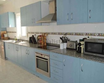 1447-657572-78d1f4f8b6655591b02d22fabb36a692d