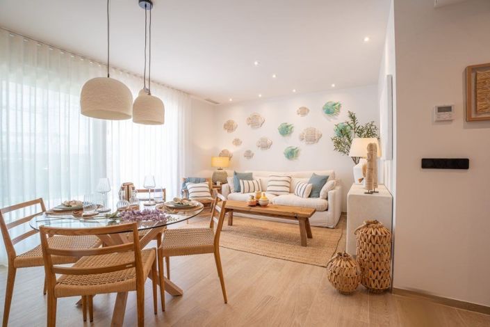 Image No.4-2 Bed Apartment for sale