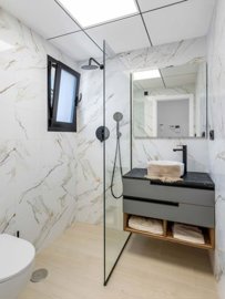 1447-661301-78d1f4f8b6655591b02d22fabb36a692d